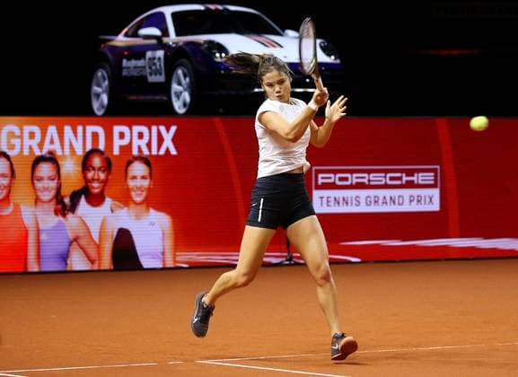 18 04 2023, Germany, Stuttgart, Porsche Tennis Grand Prix 2023, Emma Raducano