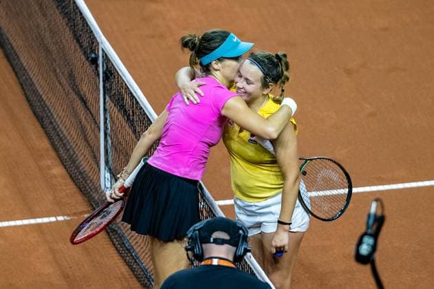 Tatjana Maria GER wins match against Ylena In Albon SUI Cheering Tatjana Porsche Tennis Grand Prix GP Stuttgart 2023, Billie Jean King Cup, Porsche Arena, 18 04 2023 Porsche Tennis Grand Prix GP Stuttgart 2023 Porsche Arena, 18 04 2023 Stuttgart, Germany Copyright: xEibner-Pressefoto RogerxBuerkex EP_EER