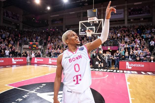 Basketball Champions League, quarterfinals, Telekom Baskets Bonn vs SIG Strasbourg, 18 04 2023 TJ SHORTS II Telekom Baskets Bonn 0 celebrates Copyright: xBEAUTIFULxSPORTS Derixx