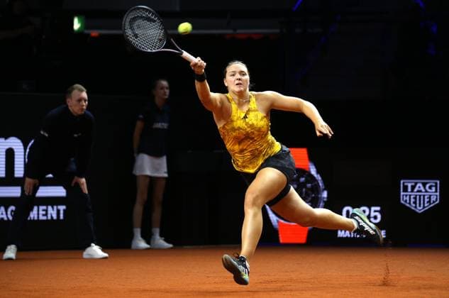 19 04 2023, Germany, Stuttgart, Porsche Tennis Grand Prix 2023, Jule Niemeier GER