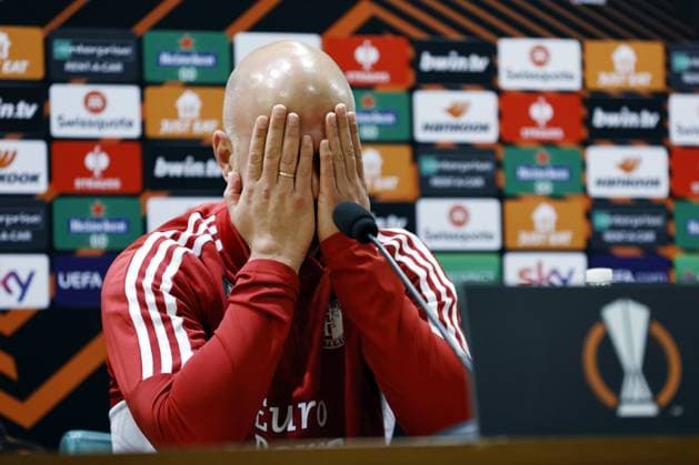 Sport Bilder des Tages ROME - Feyenoord coach Arne Slot during the press conference, PK, Pressekonferenz ahead of the UEFA Europa League quarter final against AS Roma at the Rome Olympic Stadium on April 19, 2023 in Rome, Italy. ANP MAURICE VAN STONE UEFA Europa League MD-1 2022 2023 xVIxANPxSportx xxANPxIVx 467416946 originalFilename: 467416946.jpg