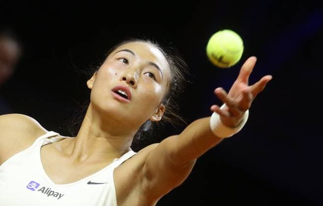 Stuttgart , Porsche Tennis Grand Prix , Qinwen Zheng CHN