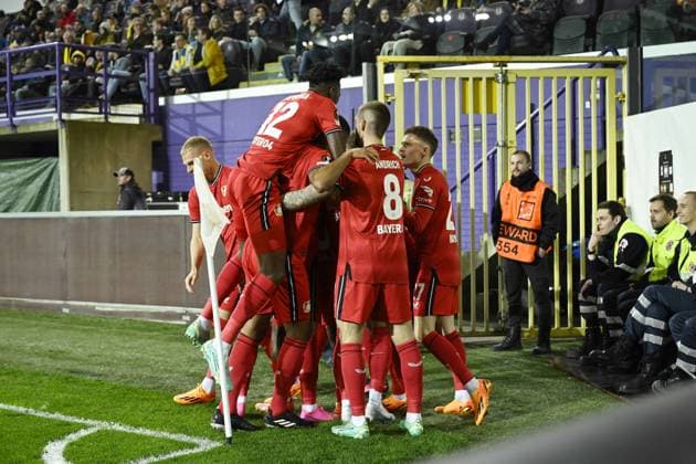 ANDERLECHT, BELGIUM - APRIL 20 : Diaby Moussa forward of Bayer Leverkusen and his teammates celebrates scoring the opening goal during the UEFA Europa League Quarter-finals, 2nd leg match between Union SG and Bayer Leverkusen at the Anderlecht stadium on April 20, 2023 in Anderlecht, Belgium, 20 04 2023 ( Union SG v Bayer Leverkusen - UEFA Europa League PhotoNews Panoramic 