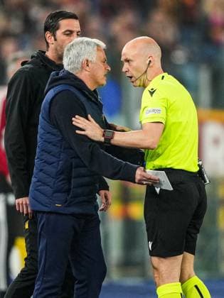 UEFA Europa League quarter final: AS Roma v Feyenoord Rome - AS Roma coach Jose Mourinho, Referee Anthony Taylor during the match between AS Roma v Feyenoord at Stadio Olympico on 20 April 2023 in Rome, Italy. Copyright: xTomxBodex