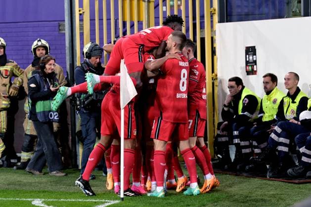 BRUSSELS - Moussa Diaby of Bayer 04 Leverkusen celebrates the 0-1 with his teammates during the UEFA Europa League quarterfinal match between Union Sint Gillis and Bayer 04 Leverkusen at Lotto Park stadium on April 20, 2023 in Brussels, Belgium. AP Dutch Height UEFA Europa Europa League - Quarter-final, 2nd Leg 2022 2023 xVIxANPxSportx xGerritxvanxKeulenxIVx 467495366 originalFilename: 467495366.jpg