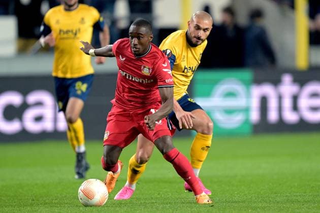 BRUSSELS - (lr) Moussa Diaby of Bayer 04 Leverkusen, Teddy Teuma of Royale Union Saint-Gilloise during the UEFA Europa League quarterfinal match between Union Sint Gillis and Bayer 04 Leverkusen at Lotto Park stadium on April 20, 2023 in Brussels, Belgium. AP Dutch Height UEFA Europa Europa League - Quarter-final, 2nd Leg 2022 2023 xVIxANPxSportx xGerritxvanxKeulenxIVx 467496526 originalFilename: 467496526.jpg