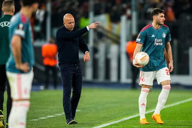 UEFA Europa League quarter final: AS Roma v Feyenoord Rome - Feyenoord coach Arne Slot during the match between AS Roma v Feyenoord at Stadio Olympico on 20 April 2023 in Rome, Italy. Copyright: xTomxBodex