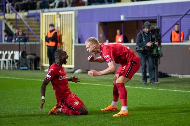 Mitchel Bakker Bayer 04 Leverkusen, 05 , Moussa Diaby Bayer 04 Leverkusen, 19 cheer about the goal to 0 2, BEL, Royal Union Saint Gilloise vs Bayer 04 Leverkusen, football UEFA Europa League, quarterfinal second leg, season 2022 2023, 20 04 2023 BEL, Royal Union Saint Gilloise vs Bayer 04 Leverkusen, football UEFA Europa League, quarterfinal second leg, season 2022 2023, 20 04 2023 Anderlecht Copyright: xEibner-Pressefoto Memmlerx EP_MMR