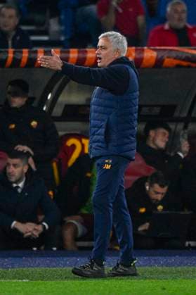 Foto Fabrizio Corradetti LaPresse 20 Aprile 2023 - Roma, Italia - calcio - Roma vs Feyenoord - Uefa Europa League 2022 2023 - Stadio Olimpico. Nella foto: Jose& x2019; Mourinho coach (AS Roma) Foto Fabrizio Corradetti LaPresse April 20, 2023 Rome, Italy - sport, soccer - Roma vs Feyenood - Uefa Europe League 2022 2023 - Olimpic Stadium. In the pic: Jose& x2019; Mourinho coach (AS Roma)  Copyright: xFabrizioxCorradetti LaPressex