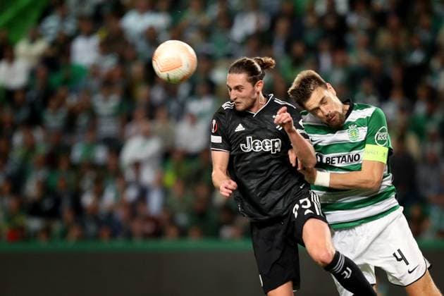 April 20, 2023, Lisbon, Portugal: Adrien Rabiot of Juventus (L) vies with Sebastian Coates of Sporting CP during the UEFA Europa League quarterfinal second leg match between Sporting CP and Juventus FC at Alvalade stadium in Lisbon, Portugal, on April 20, 2023. Lisbon Portugal - ZUMAf123 20230420_zap_f123_025 Copyright: xPedroxFiuzax
