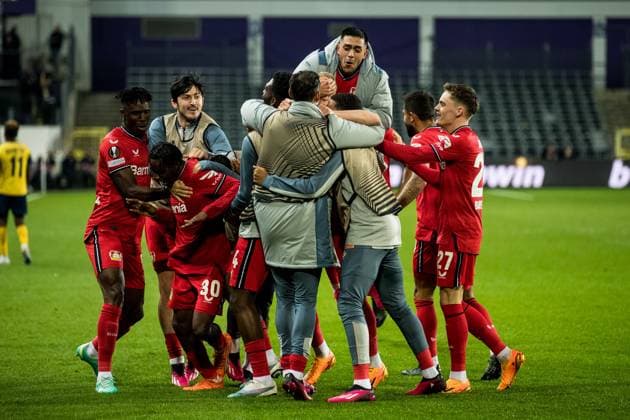 UEFA Europa League Quarterfinal Royale Union Saint Gilloise Bayer 04 Leverkusen Cheers to 0 3 by Jeremie Frimpong Bayer 04 Leverkusen, 30 UEFA Europa League Quarterfinal Royale Union Saint Gilloise Bayer 04 Leverkusen, Brussels, Anderlecht Stadium Copyright: xBEAUTIFULxSPORTS Wunderlx