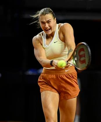 Aryna Sabalenka BLR Action Tennis Women Porsche Cup Porsche Tennis Grand Prix GP Stuttgart 2023 Porsche Arena 21 04 2022 DFL REGULATES PROHIBIT ANY USE OF PHOTOGRAPHS AS IMAGE SEQUENCES AND OR QUASI VIDEO Porsche Tennis Grand Prix GP Stuttgart 2023
