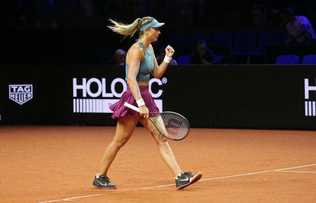 21 04 2023, Germany, Stuttgart, Porsche Tennis Grand Prix 2023, Paula Badosa ESP