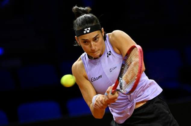 Caroline Garcia FRA Action Tennis Women Porsche Cup Porsche Tennis Grand Prix GP Stuttgart 2023 Quarterfinals Porsche Arena 21 04 2022 DFL REGULATES PROHIBIT ANY USE OF PHOTOGRAPHS AS IMAGE SEQUENCES AND OR QUASI VIDEO Porsche Tennis Grand Prix GP Stuttgart 2023