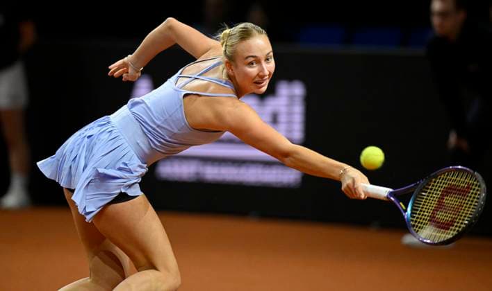 Anastasia Potapova RUS Action Tennis Women Porsche Cup Porsche Tennis Grand Prix GP Stuttgart 2023 Quarterfinals Porsche Arena 21 04 2022 DFL REGULATIONS PROHIBIT ANY USE OF PHOTOGRAPHS AS IMAGE SEQUENCES AND OR QUASI VIDEO Porsche Tennis Grand Prix GP Stuttgart 2023