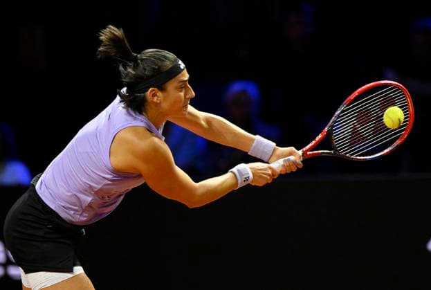 Caroline Garcia FRA Action Tennis Women Porsche Cup Porsche Tennis Grand Prix GP Stuttgart 2023 Quarterfinals Porsche Arena 21 04 2022 DFL REGULATES PROHIBIT ANY USE OF PHOTOGRAPHS AS IMAGE SEQUENCES AND OR QUASI VIDEO Porsche Tennis Grand Prix GP Stuttgart 2023