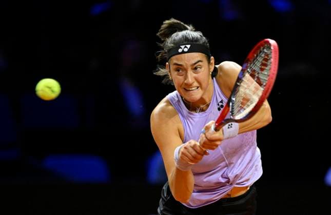 Caroline Garcia FRA Action Tennis Women Porsche Cup Porsche Tennis Grand Prix GP Stuttgart 2023 Quarterfinals Porsche Arena 21 04 2022 DFL REGULATES PROHIBIT ANY USE OF PHOTOGRAPHS AS IMAGE SEQUENCES AND OR QUASI VIDEO Porsche Tennis Grand Prix GP Stuttgart 2023