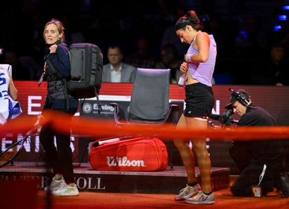 Caroline Garcia FRA Walks Off Court With Physiotherapist Tennis Women Porsche Cup Porsche Tennis Grand Prix GP Stuttgart 2023 Quarterfinals Porsche Arena 21 04 2022 DFL REGULATES PROHIBIT ANY USE OF PHOTOGRAPHS AS IMAGE SEQUENCES AND OR QUASI VIDEO Porsche Tennis Grand Prix GP Stuttgart 2023
