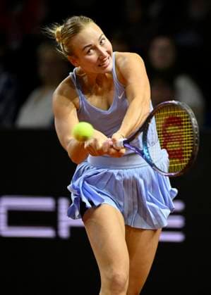 Anastasia Potapova RUS Action Tennis Women Porsche Cup Porsche Tennis Grand Prix GP Stuttgart 2023 Quarterfinals Porsche Arena 21 04 2022 DFL REGULATIONS PROHIBIT ANY USE OF PHOTOGRAPHS AS IMAGE SEQUENCES AND OR QUASI VIDEO Porsche Tennis Grand Prix GP Stuttgart 2023
