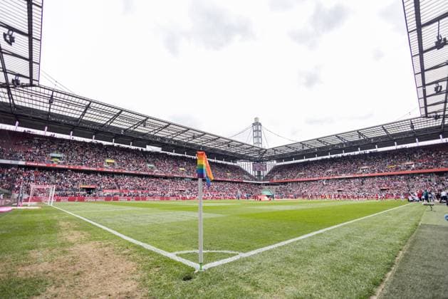 FLYERALARM Womens Soccer Bundesliga, 1 FC Koeln Eintracht Frankfurt The RheinEnergieStadion is more than well attended for the match between the women of 1 FC Koeln and Eintracht Frankfurt FLYERALARM Womens Soccer Bundesliga, 1 FC Koeln Eintracht Frankfurt, Koeln, Rheinenergiestadion Copyright: xBEAUTIFULxSPORTS Wunderlx