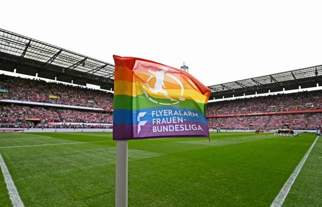 Football, Womens Bundesliga, Germany, Men, Season 2022 2023, Rhein Energie Stadion Köln, 1 FC Köln Eintracht Frankfurt record crowd in the Flyeralarm Womens Bundesliga at Rhein Energie Stadion Köln Feature, Symbol, Symbolic Image, Single Image DFB DFL REGULATES PROHIBIT ANY USE OF PHOTOGRAPHS AS IMAGE SEQUENCES AND OR QUASI VIDEO