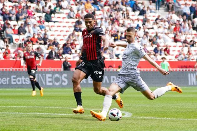 Elbasan Rashani (Clermont) - Jean Clair Todibo (OGC Nice) FOOTBALL : OGC Nice vs Clermont Foot - Ligue 1 Uber Eats - Nice - 23 04 2023 NorbertScanella Panoramic 