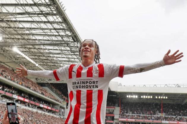 EINDHOVEN, 23-04-2023, Philips Stadion, Stadium of PSV. Dutch Eredivisie season 2022-2023. PSV - Ajax 3-0. Xavi Simons scores and celebrates the 2-0 PSV - Ajax  x20664448x Copyright: