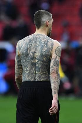 The tattooed back of Robert Andrich Bayer 04 Leverkusen GER, Bayer 04 Leverkusen vs RB Leipzig, Football, Bundesliga, 29 Matchday, Season 2022 2023, 23 04 2023 DFL REGULATES PROHIBIT ANY USE OF PHOTOGRAPHS AS IMAGE SEQUENCES AND OR QUASI VIDEO GER, Bayer 04 Leverkusen vs RB Leipzig, Football, Bundesliga, 29 Matchday, Season 2022 2023, 23 04 2023 Leverkusen Copyright: xEibner-Pressefoto ThomasxThienelx EP_TTL