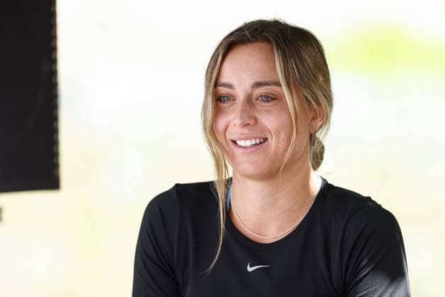 April 25, 2023, MADRID, MADRID, SPAIN: Paula Badosa of Spain attends during the Mutua Madrid Open 2023 celebrated at Caja Magica on March 25, 2023 in Madrid, Spain. MADRID SPAIN - ZUMAa181 20230425_zaa_a181_024 Copyright: xOscarxJ.xBarrosox