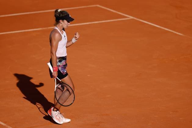 April 25, 2023, MADRID, MADRID, SPAIN: Irene Burillo of Spain in action against Emiliana Arango of Colombia during the Mutua Madrid Open 2023 celebrated at Caja Magica on March 25, 2023 in Madrid, Spain. MADRID SPAIN - ZUMAa181 20230425_zaa_a181_086 Copyright: xOscarxJ.xBarrosox