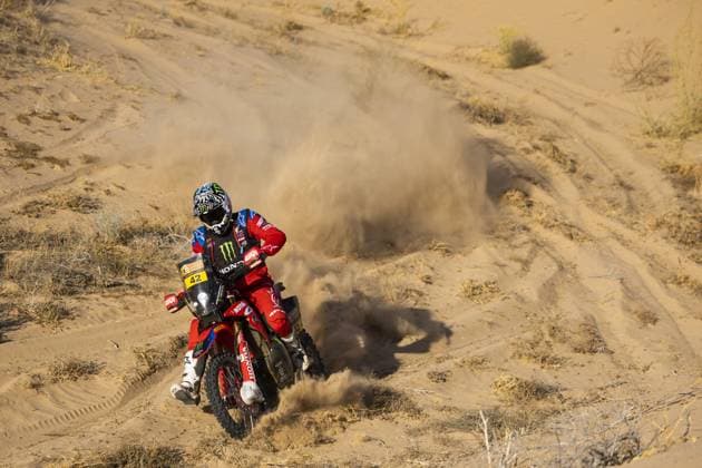 42 VAN BEVEREN Adrien (fra), Monster Energy Honda Team, Honda CRF 450 Rally, FIM W2RC, action during the Stage 3 of the Sonora Rally 2023, 3rd round of the 2023 World Rally-Raid Championship, around Penasco on April 26th, 2023 in Penasco, Mexico - AUTO - W2RC - SONORA RALLY 2023 DPPI Panoramic  05323003__DE_7832