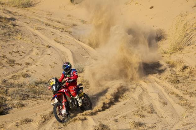 11 CORNEJO FLORIMO Ignacio (chl), Monster Energy Honda Team, Honda CRF 450 Rally, FIM W2RC, action during the Stage 3 of the Sonora Rally 2023, 3rd round of the 2023 World Rally-Raid Championship, around Penasco on April 26th, 2023 in Penasco, Mexico - AUTO - W2RC - SONORA RALLY 2023 DPPI Panoramic  05323003__DE_7868