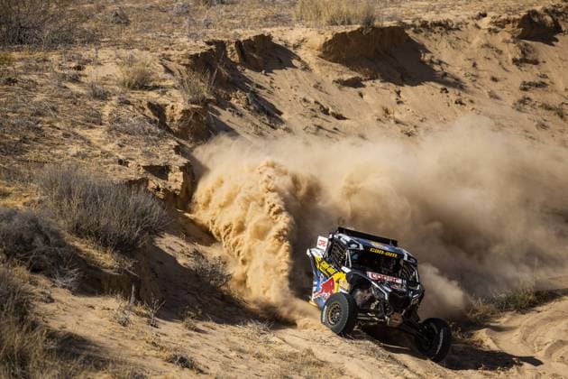 303 LOPEZ CONTARDO Francisco (chl), LATRACH VINAGRE Juan Pablo (chl), Red Bull Can-Am Factory Racing, Can-Am, FIA W2RC, action during the Stage 3 of the Sonora Rally 2023, 3rd round of the 2023 World Rally-Raid Championship, around Penasco on April 26th, 2023 in Penasco, Mexico - AUTO - W2RC - SONORA RALLY 2023 DPPI Panoramic  05323003__DE_8087