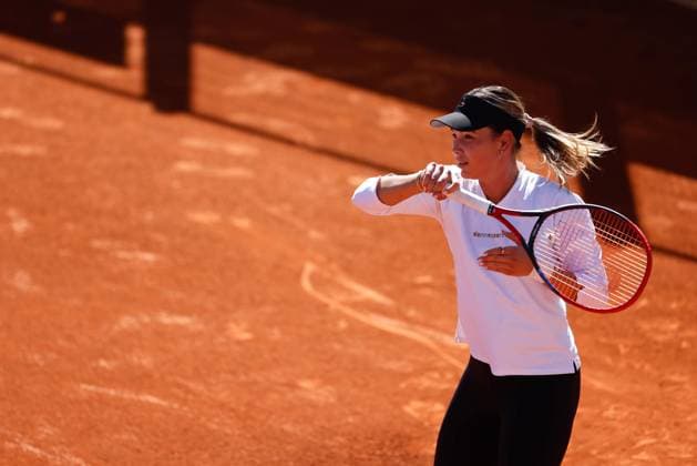 April 26, 2023, MADRID, MADRID, SPAIN: Dona Vekic of Croatia practices during the Mutua Madrid Open 2023 celebrated at Caja Magica on March 26, 2023 in Madrid, Spain. MADRID SPAIN - ZUMAa181 20230426_zaa_a181_017 Copyright: xOscarxJ.xBarrosox