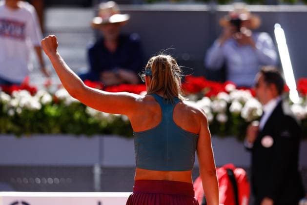 April 27, 2023, MADRID, MADRID, SPAIN: Paula Badosa of Spain celebrates after winning against Elisabetta Cocciaretto of Italy during the Mutua Madrid Open 2023 celebrated at Caja Magica on April 27, 2023 in Madrid, Spain. MADRID SPAIN - ZUMAa181 20230427_zaa_a181_128 Copyright: xOscarxJ.xBarrosox