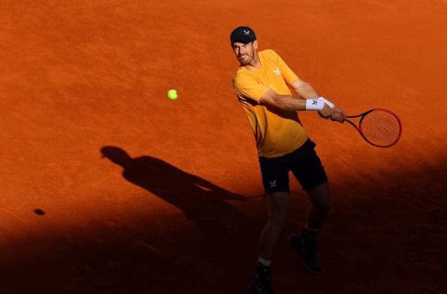 Sport Bilder des Tages Mandatory Credit: Photo by Ella Ling Shutterstock (13889088n) Andy Murray of GBR in action Mutua Madrid Open, Day 4 Tennis, La Caja Magica, Madrid, Spain - 28th Apr 2023 Mutua Madrid Open, Day 4 Tennis, La Caja Magica, Madrid, Spain - 28th Apr 2023  Copyright: xEllaxLing Shutterstockx 13889088n