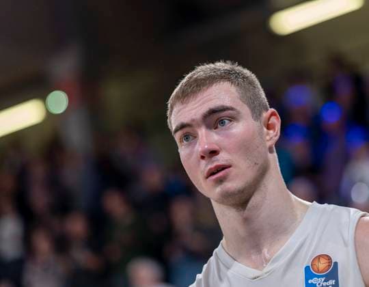 Ziga Samar Towers 25 04 23, Hamburg, Veolia Towers Hamburg vs Hakro Merlins Crailsheim, easyCredit BBL, Basketball Bundesliga, 1 Liga, season 2022 2023, 31 matchday Â