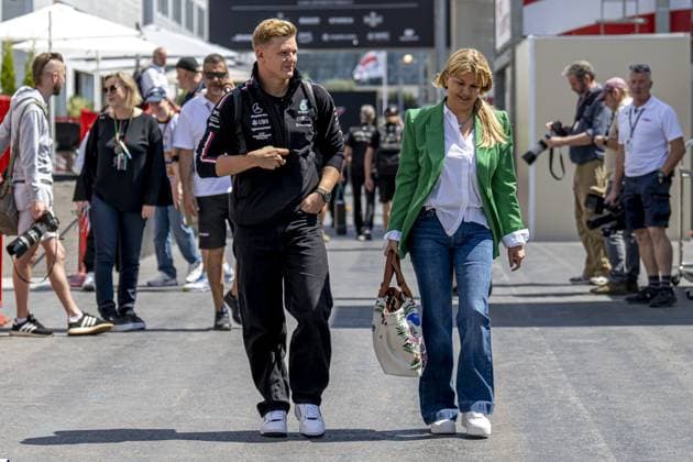 Baku - 27-04-2023, Baku Street Circuit, Mick Schumacher and Corinna Schumacher at the Formula 1 Azerbaijan Grand Prix 2023 Thursday Formula 1 Azerbaijan Grand Prix 2023 Thursday  x20709263x Copyright: