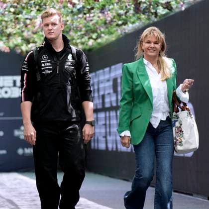 SCHUMACHER Mick F1 Team Mercedes with mother CORINNA SCHUMACHER FIA F1 season 2023 GP Azerbaijan F1 GP Baku 2023 in Azerbaijan on 27 04 2023 in Baku Copyright: xJerryxAndrex