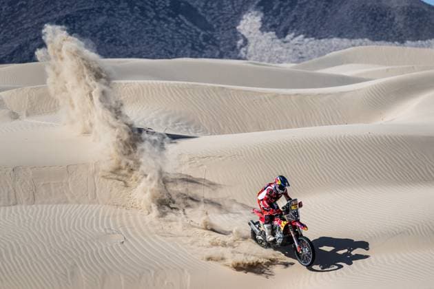 18 SANDERS Daniel (aus), Red Bull GasGas Factory, GasGas 450 Rally Factory, FIM W2RC, action during the Stage 4 of the Sonora Rally 2023, 3rd round of the 2023 World Rally-Raid Championship, around Penasco on April 27th, 2023 in Penasco, Mexico - AUTO - W2RC - SONORA RALLY 2023 DPPI Panoramic  EdoBauer_S4_SON23__EDU8241