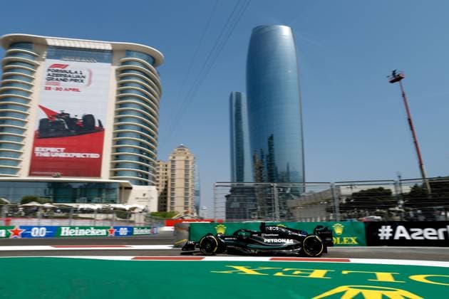 63 RUSSELL George (gbr), Mercedes AMG F1 Team W14, action during the Formula 1 Azerbaijan Grand Prix 2023, 4th round of the 2023 Formula One World Championship, WM, Weltmeisterschaft from April 28 to 30, 2023 on the Baku City Circuit, in Baku, Azerbaijan - F1 - AZERBAIJAN GRAND PRIX 2023 DPPI Panoramic  F12023GP04AZE_JK003257