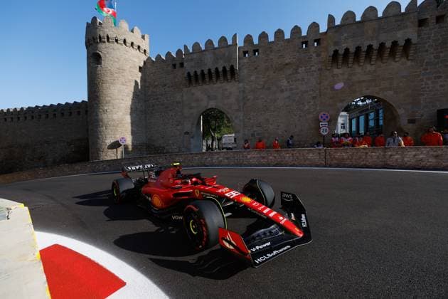 55 SAINZ Carlos (spa), Scuderia Ferrari SF-23, action during the Formula 1 Azerbaijan Grand Prix 2023, 4th round of the 2023 Formula One World Championship, WM, Weltmeisterschaft from April 28 to 30, 2023 on the Baku City Circuit, in Baku, Azerbaijan - F1 - AZERBAIJAN GRAND PRIX 2023 DPPI Panoramic  F12023GP04AZE_JK004022
