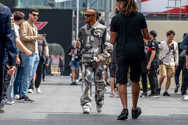 BAKU, AZERBAIJAN: Lewis Hamilton, racing for the Mercedes F1 team during the 2023 Formula 1 Azerbaijan Grand Prix at the Baku City Circuit in Baku, Azerbaijan