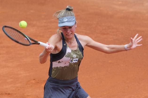 Mutua Madrid Open - Day Five Magdalena Frech of Poland in action against Jessica Pegula of the United States during the second round on Day Five of the Mutua Madrid Open at La Caja Magica on April 28, 2023 in Madrid, Spain madrid Spain  Copyright: xOscarxGonzalezx originalFilename:gonzalez-notitle230428_npU2J.jpg