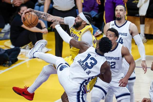 April 28, 2023, Los Angeles, California, USA: Los Angeles Lakers forward Anthony Davis (3) grabs a rebound against Memphis Grizzlies forward Jaren Jackson Jr. (13) during an NBA, Basketball Herren, USA basketball playoffs round one game 6 Friday, April 28, 2023, in Los Angeles. Los Angeles USA - ZUMAc68_ 20230428_zaf_c68_037 Copyright: xRingoxChiux