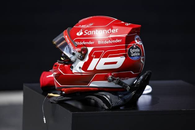 LECLERC Charles (mco), Scuderia Ferrari SF-23, helmet, casque, during the Formula 1 Azerbaijan Grand Prix 2023, 4th round of the 2023 Formula One World Championship, WM, Weltmeisterschaft from April 28 to 30, 2023 on the Baku City Circuit, in Baku, Azerbaijan - F1 - AZERBAIJAN GRAND PRIX 2023 DPPI Panoramic 00122008__R3_0370
