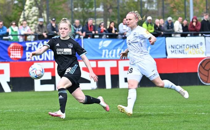 30 04 2023 football women season 2022 2023 2 Bundesliga 22 matchday 1 FC Nürnberg FCN club SG Andernach Sportfoto Zink regulations prohibit any use of photographs as image sequences and or quasi video xwoxzix Franziska Mai 18, 1 FC Nürnberg FCN Alina Wagner 28, SG 99 Andernach