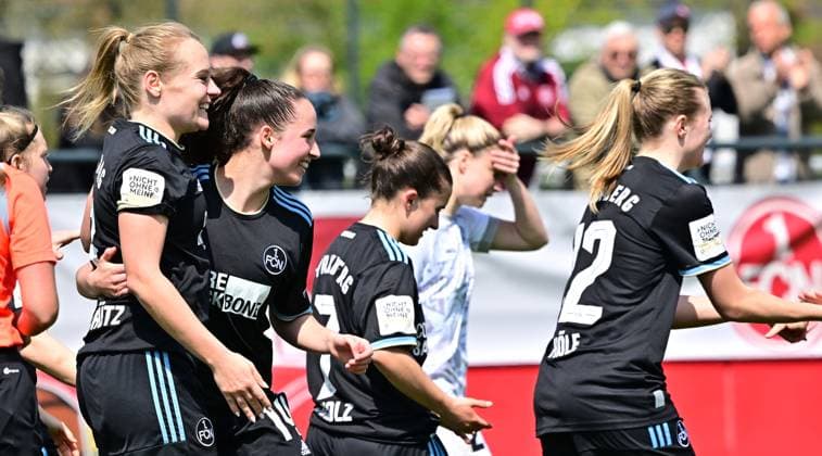 30 04 2023 Football Women Season 2022 2023 2 Bundesliga 22 Matchday 1 FC Nürnberg FCN Club SG Andernach Sportfoto Zink regulations prohibit any use of photographs as image sequences and or quasi video xwoxzix Torjubel Jubel Freude nach Treffer Torschuss zum 2 0 durch Kerstin Bogenschütz Bogenschuetz 8, 1 FC Nürnberg FCN Kerstin Bogenschütz Bogenschuetz 8, 1 FC Nürnberg FCN Elena Mühlemann 14, 1 FC Nürnberg FCN