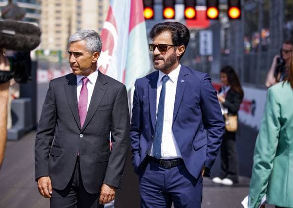 BEN SULAYEM Mohammed (uae), President of the FIA, portrait with Anar Alakbarov, the President of the Azerbaijan Automobile Federation (AAF) and Assistant to the President of the Republic of Azerbaijan during the Formula 1 Azerbaijan Grand Prix 2023, 4th round of the 2023 Formula One World Championship, WM, Weltmeisterschaft from April 28 to 30, 2023 on the Baku City Circuit, in Baku, Azerbaijan - F1 - AZERBAIJAN GRAND PRIX 2023 - RACE DPPI Panoramic  _R5_8898_1
