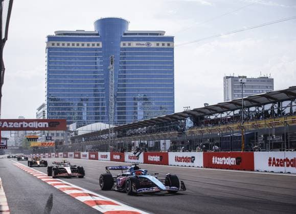 31 OCON Esteban (fra), Alpine F1 Team A523, action during the Formula 1 Azerbaijan Grand Prix 2023, 4th round of the 2023 Formula One World Championship, WM, Weltmeisterschaft from April 28 to 30, 2023 on the Baku City Circuit, in Baku, Azerbaijan - F1 - AZERBAIJAN GRAND PRIX 2023 - RACE DPPI Panoramic  _R5_9090
